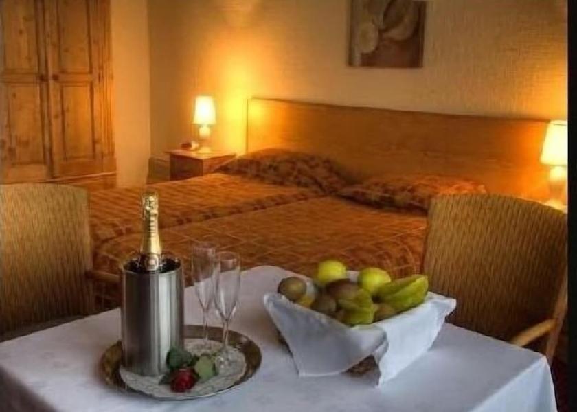 Scotland ardrossan Room