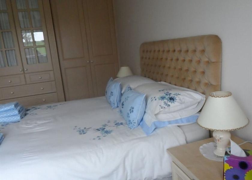 England Saltash Room