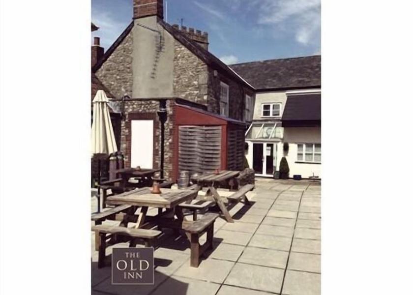 England Axminster Exterior Detail