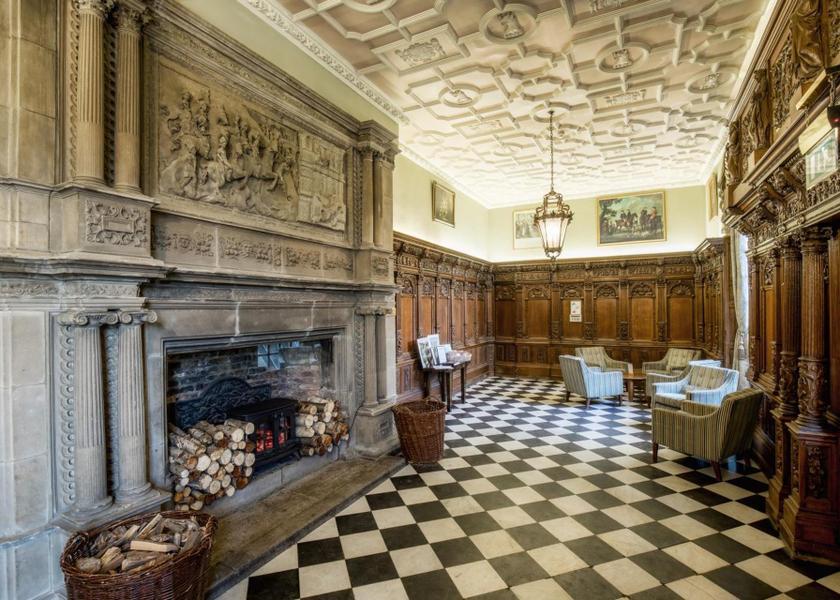 England Tadcaster exterior view