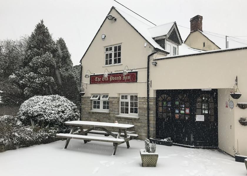 England Langport Exterior Detail