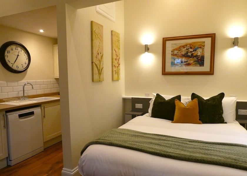 England Stonehouse Room