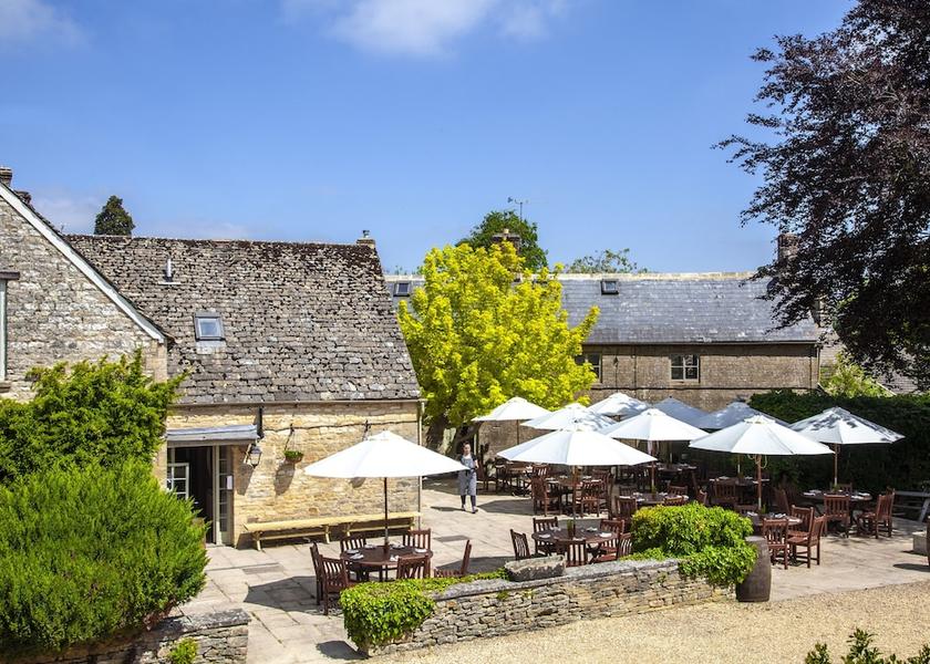 England Chipping Norton Garden