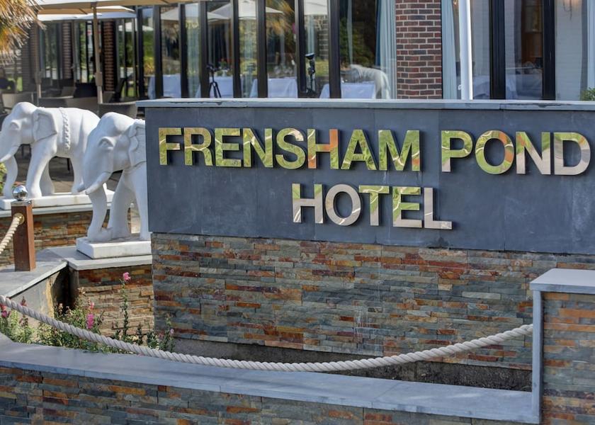 England Farnham Facade