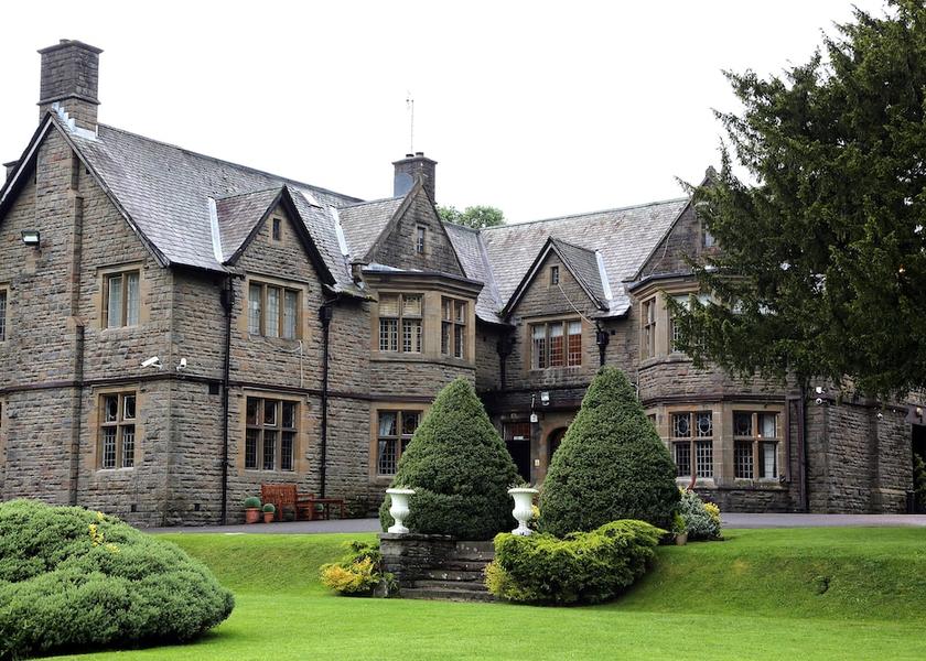 Wales Blackwood Front of property