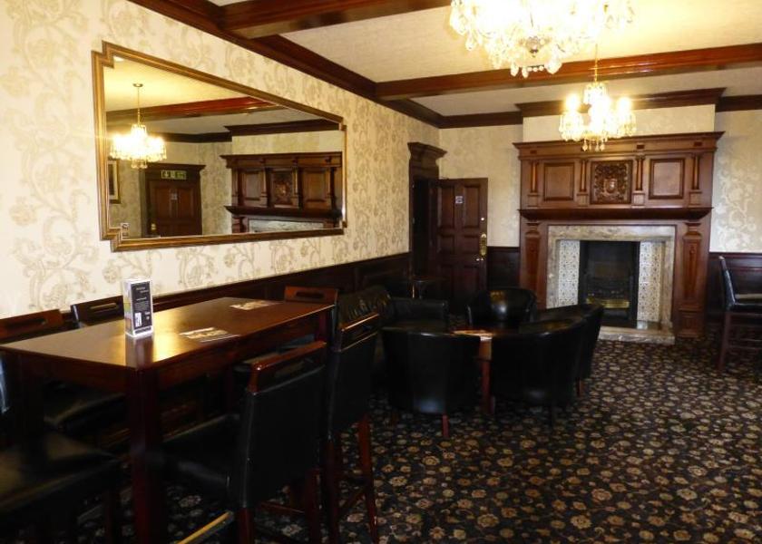 Wales Blackwood bar/lounge