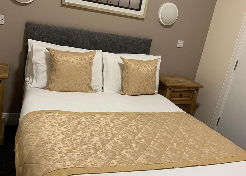 Scotland Dingwall Room