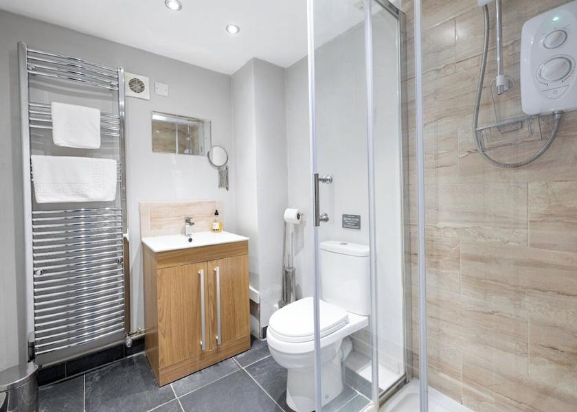 England Corsham Bathroom