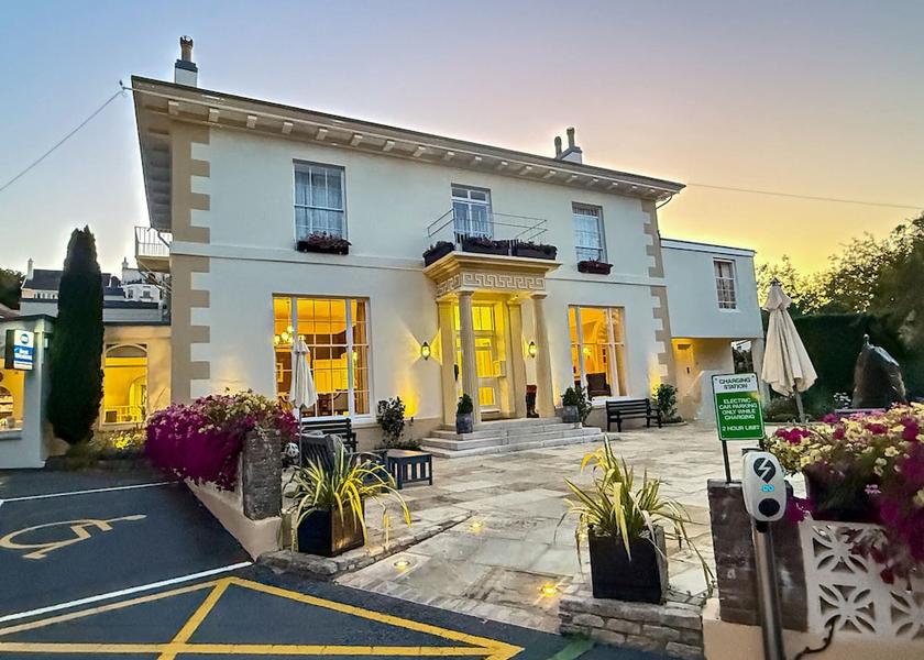 Channel Islands St. Peter Port Exterior