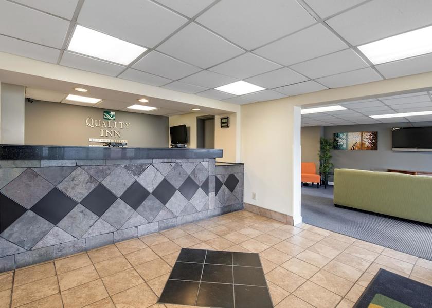 Indiana Lafayette Lobby