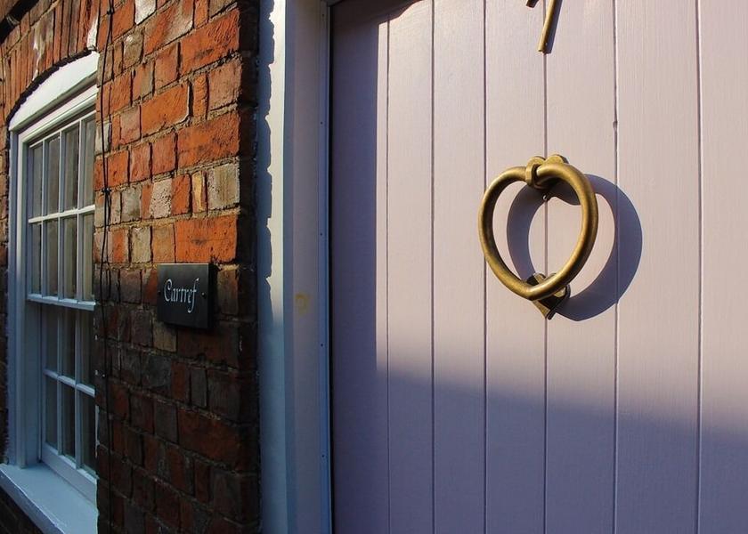 England Farnham Exterior Detail