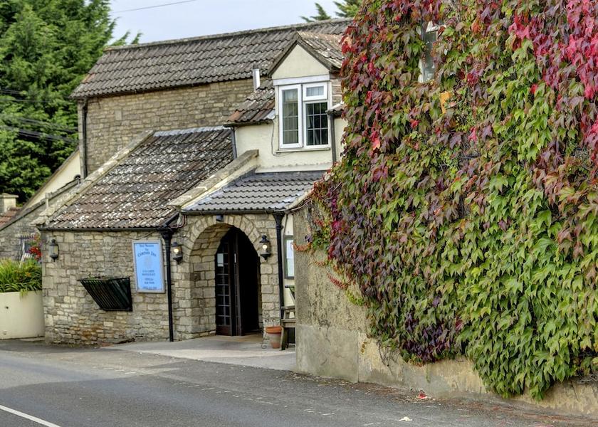 England Badminton Exterior