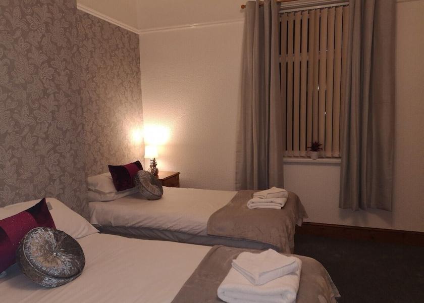 England Barrow-in-Furness Rooms