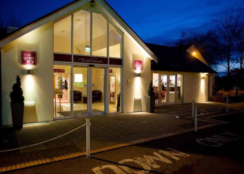 Front of property - evening/night