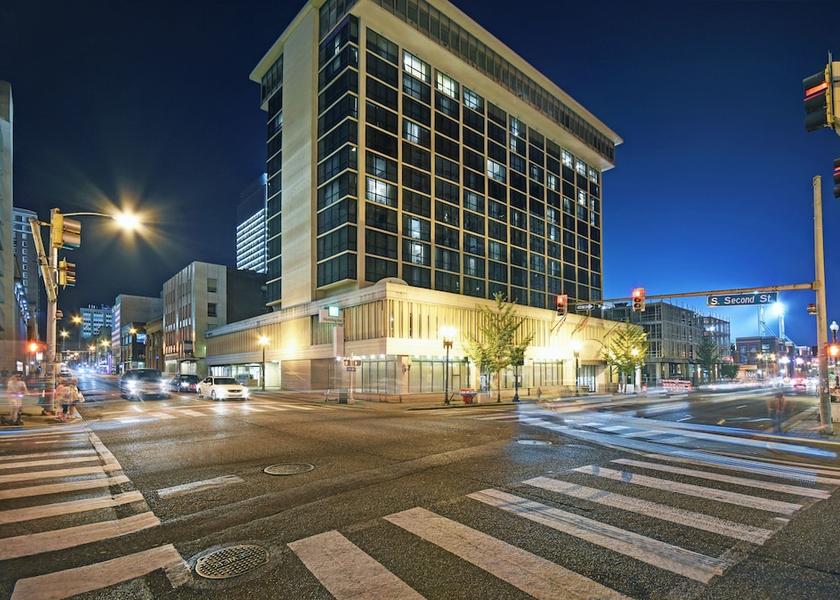 Tennessee Memphis Exterior Detail