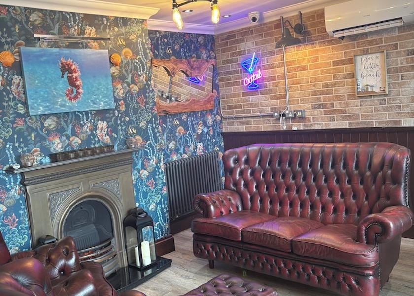 England queenborough Interior Entrance