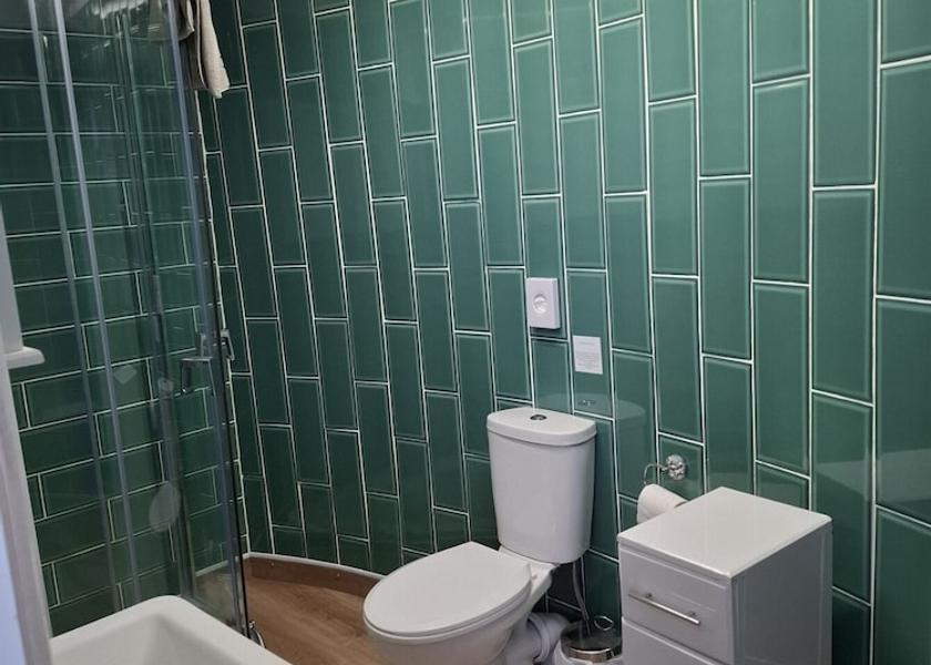 Wales Rhosgoch Bathroom