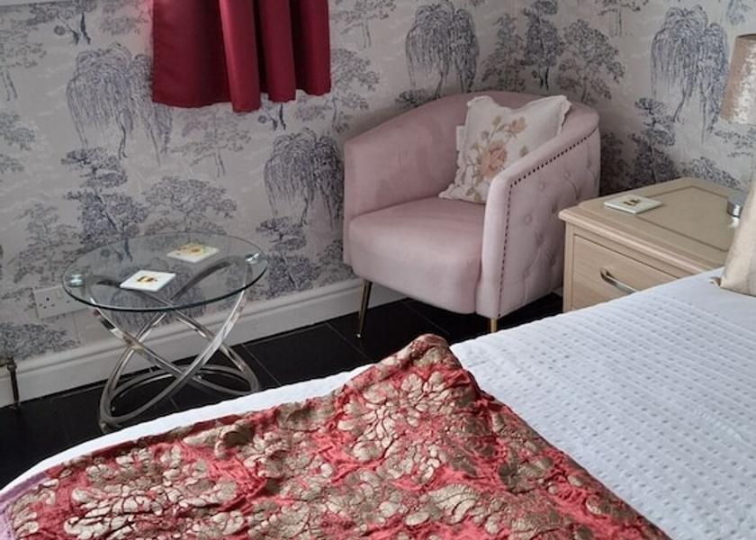Wales Rhosgoch Room