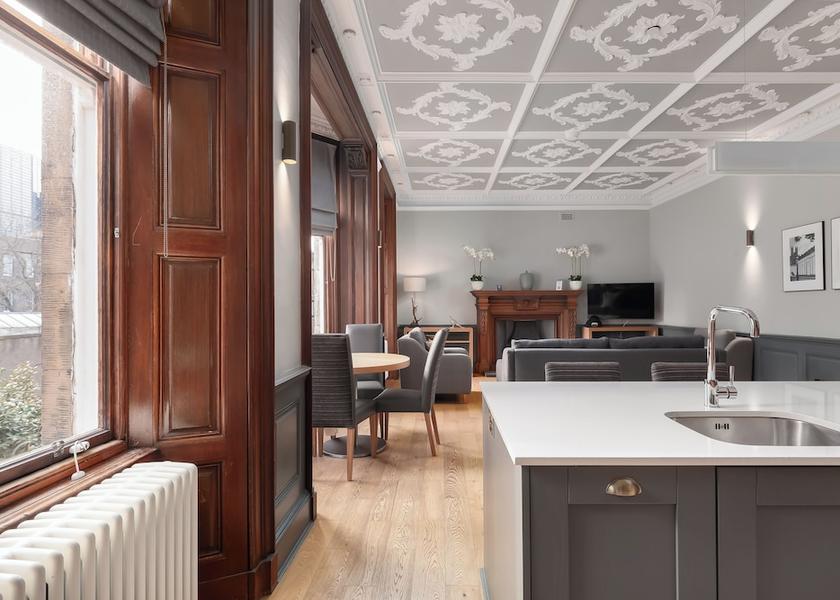 Scotland Edinburgh Room