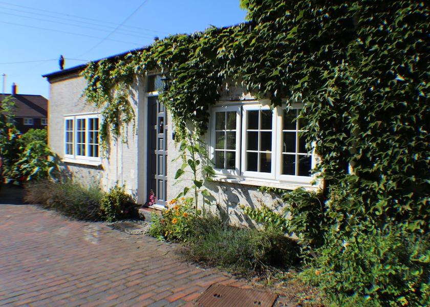 England Tonbridge Facade