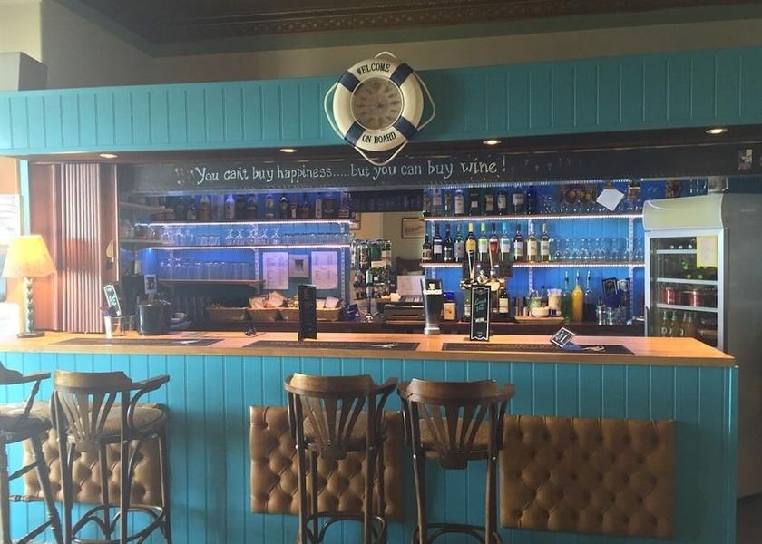 England Shanklin Bar