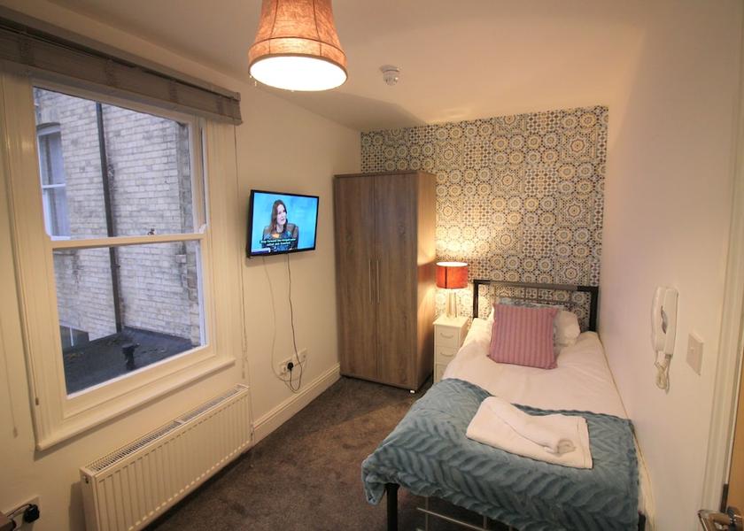 England Cambridge Room