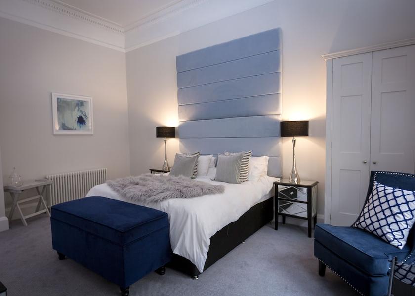 Scotland Edinburgh Room