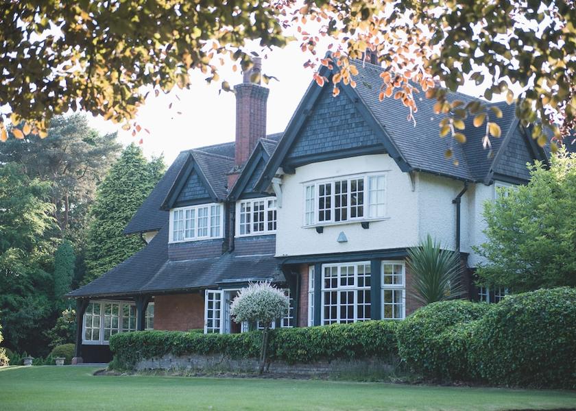 England Knutsford Property Grounds