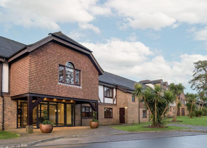 England East Grinstead Facade