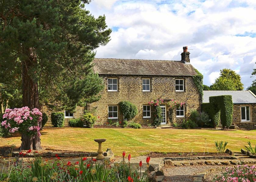 England Huddersfield Garden