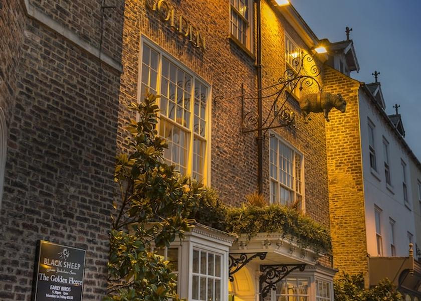 England Thirsk Facade