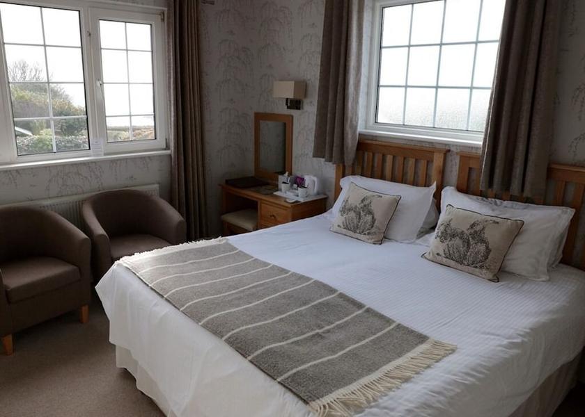 England Falmouth Room