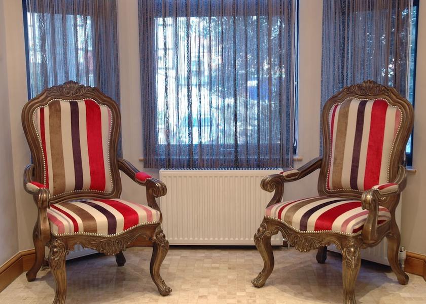 England Hounslow Lobby