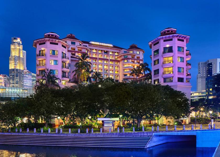  Singapore Hotel Exterior