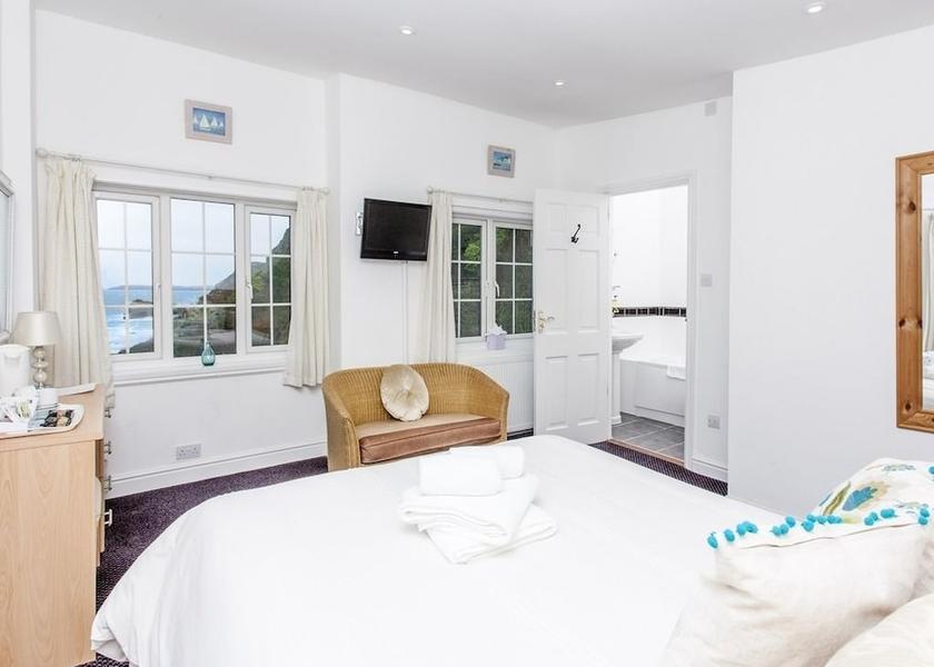 England St. Agnes Room