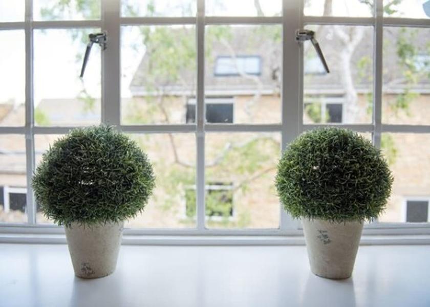 England Broadway Room