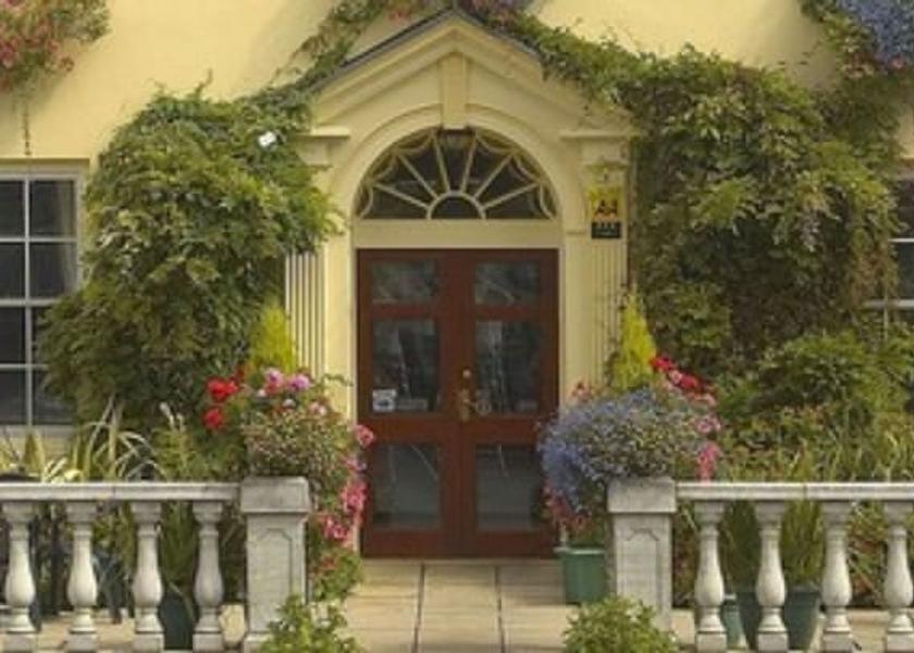 Channel Islands St. Peter Port Property entrance