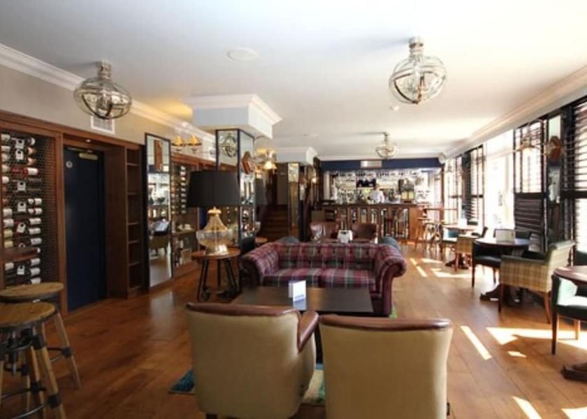 Channel Islands St. Peter Port Lobby lounge