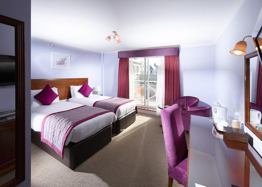 Channel Islands St. Peter Port Rooms