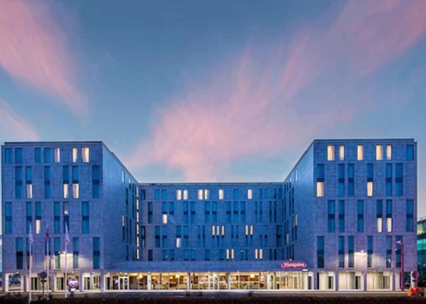 England Stansted Facade