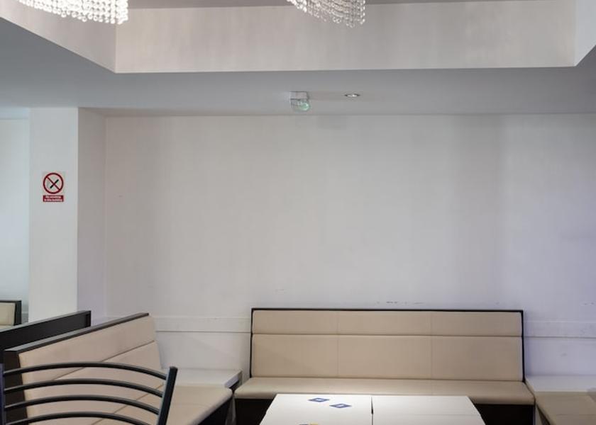 England Kettering Bar