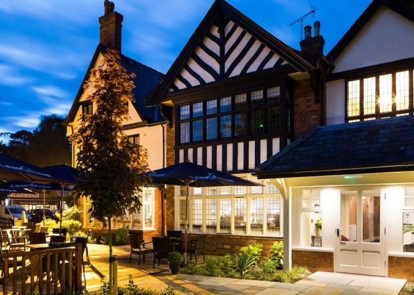 England Woodhall Spa Exterior Detail