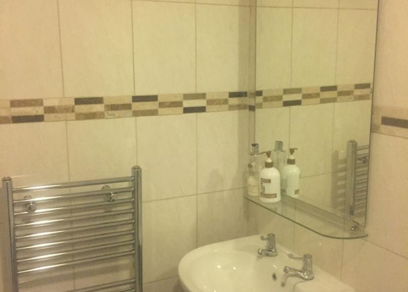 England Stanley Bathroom