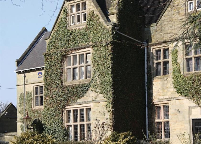 England Bedworth Facade