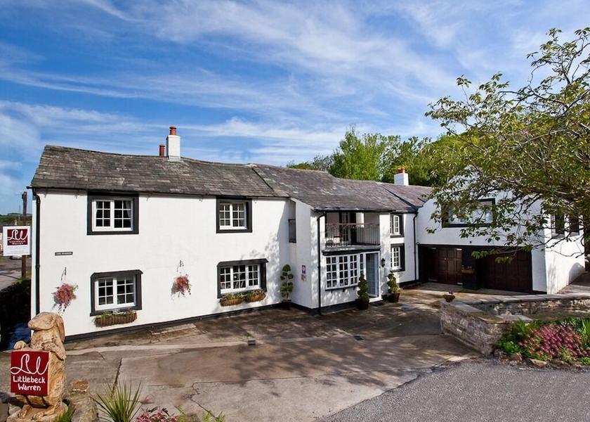 England Workington Exterior Detail