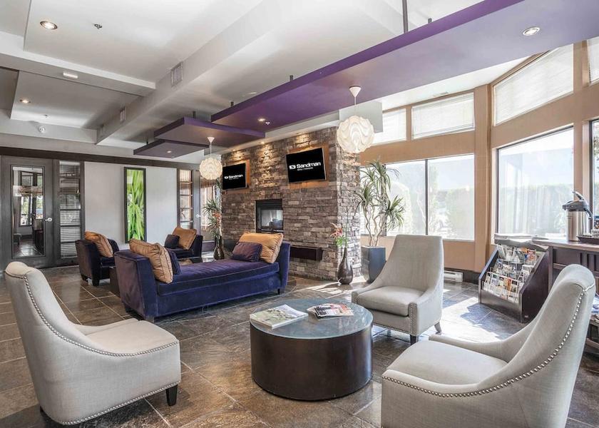 British Columbia Penticton Lobby lounge