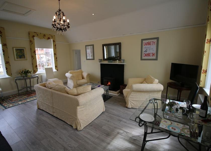 England Devizes Room