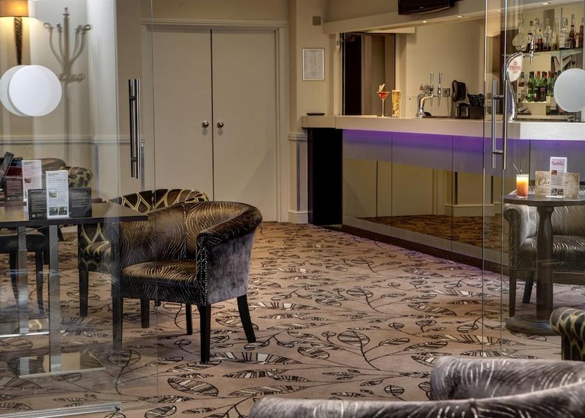 England Ingatestone Bar (on property)