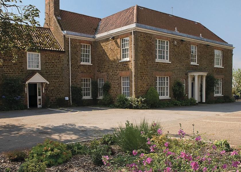 England King's Lynn Exterior Detail