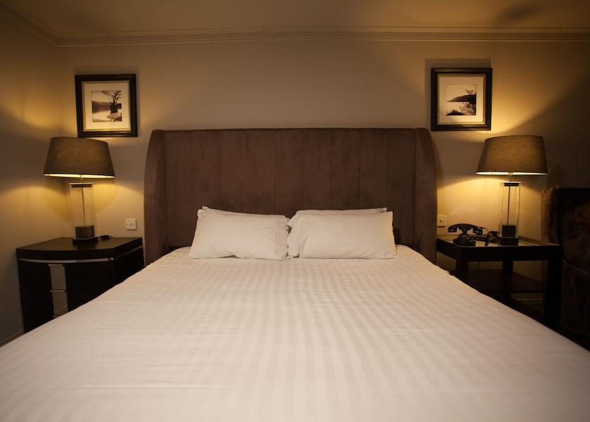 Scotland Strathaven Room